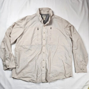 L.L.Bean Safari Style Outdoor Vented Button Up Shirt.